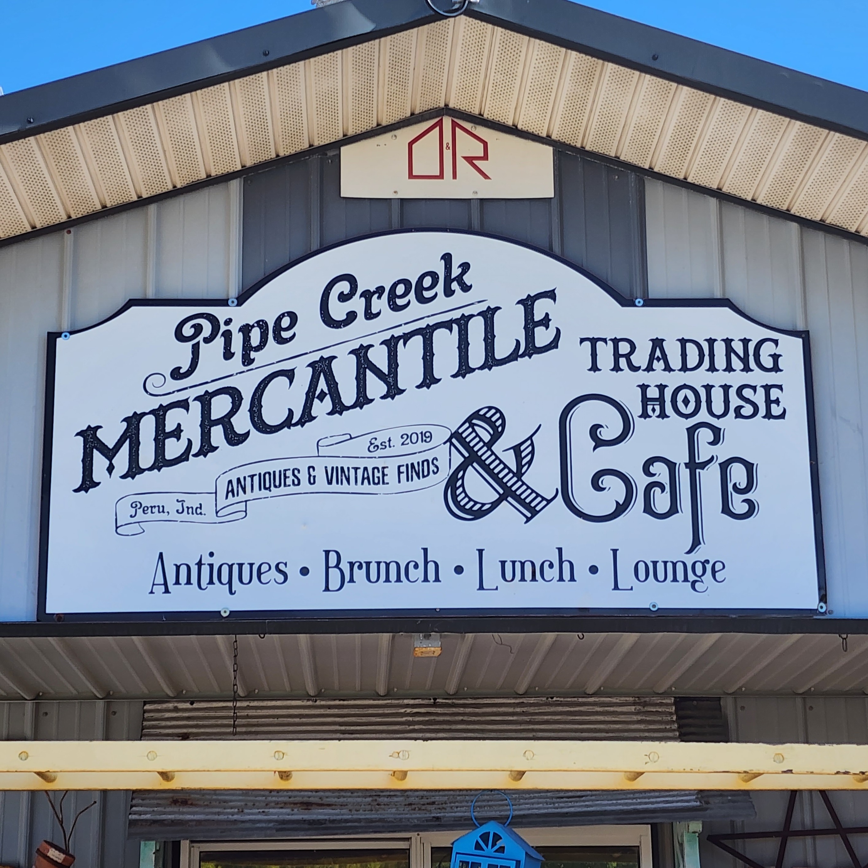 Pipe Creek Mercantile logo